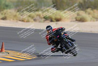 media/Oct-08-2022-SoCal Trackdays (Sat) [[1fc3beec89]]/Turn 10 (945am)/